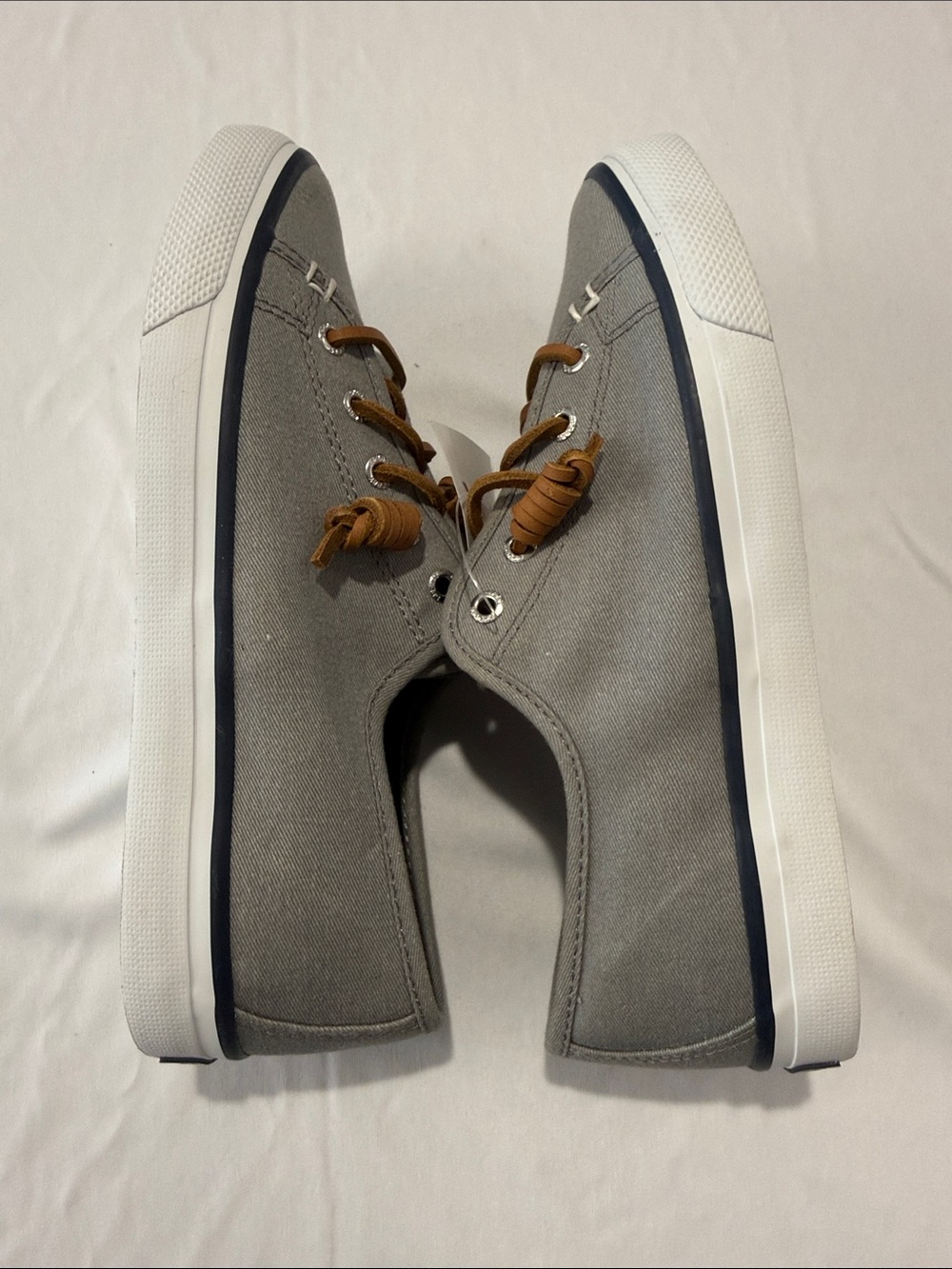 NEW Sperry Gray Canvas Low-Top Sneakers with Tan Laces - Picture 10 of 10